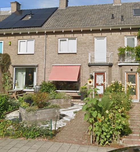 show all photos of Laan 1813