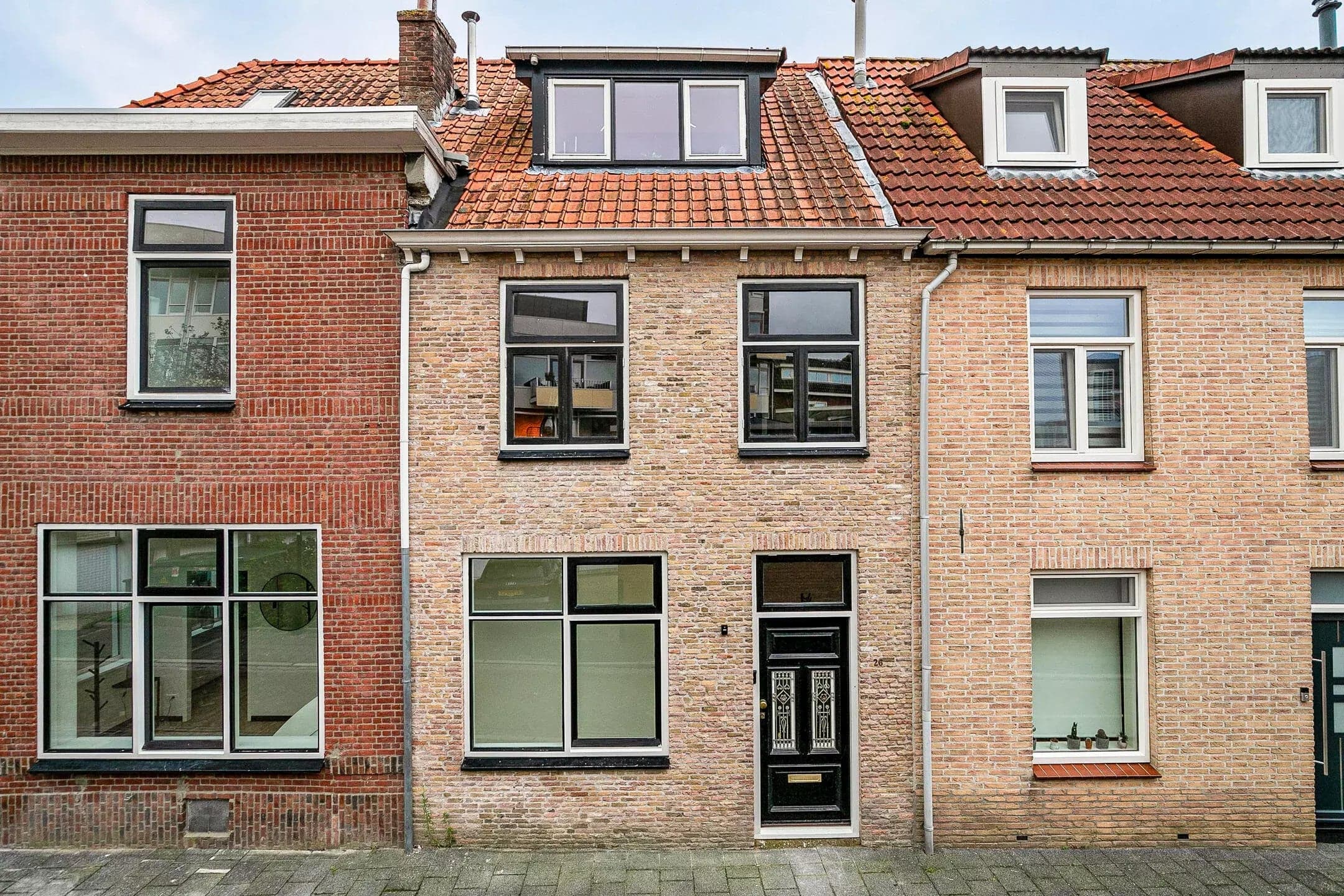 show all photos of Sint-Antoniusstraat
