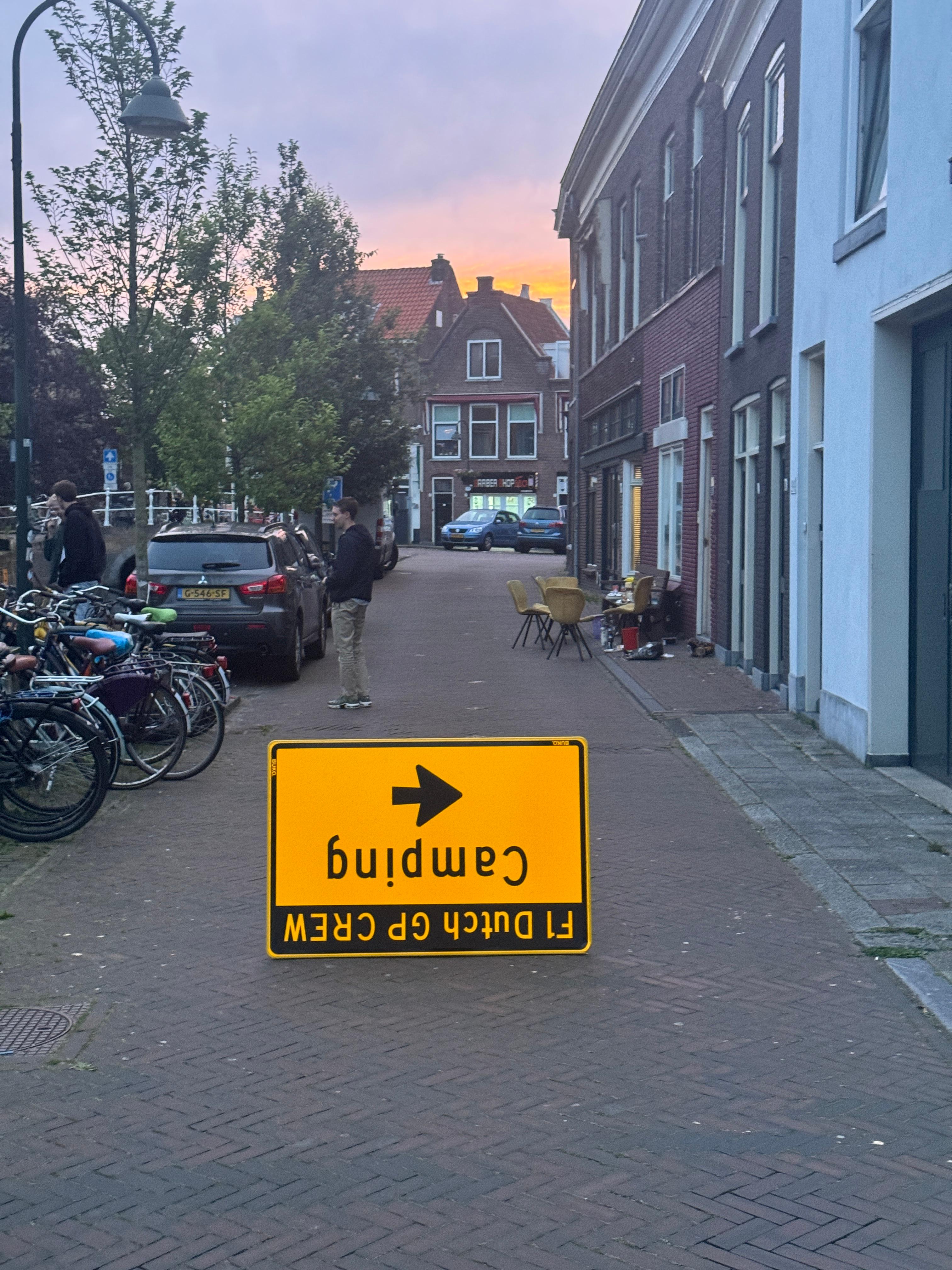 show all photos of Oosteinde