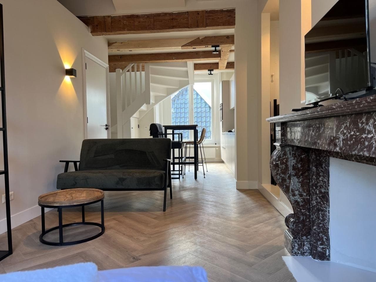 Apartment for rent €2950 euro Grote Houtstraat, Haarlem