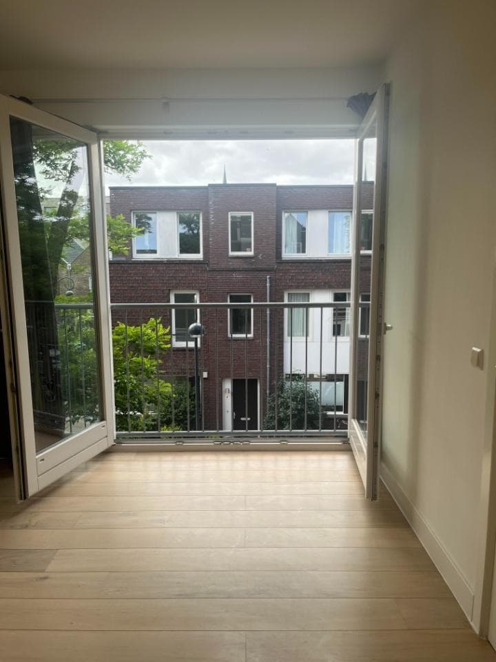show all photos of Maerten van Heemskerckstraat