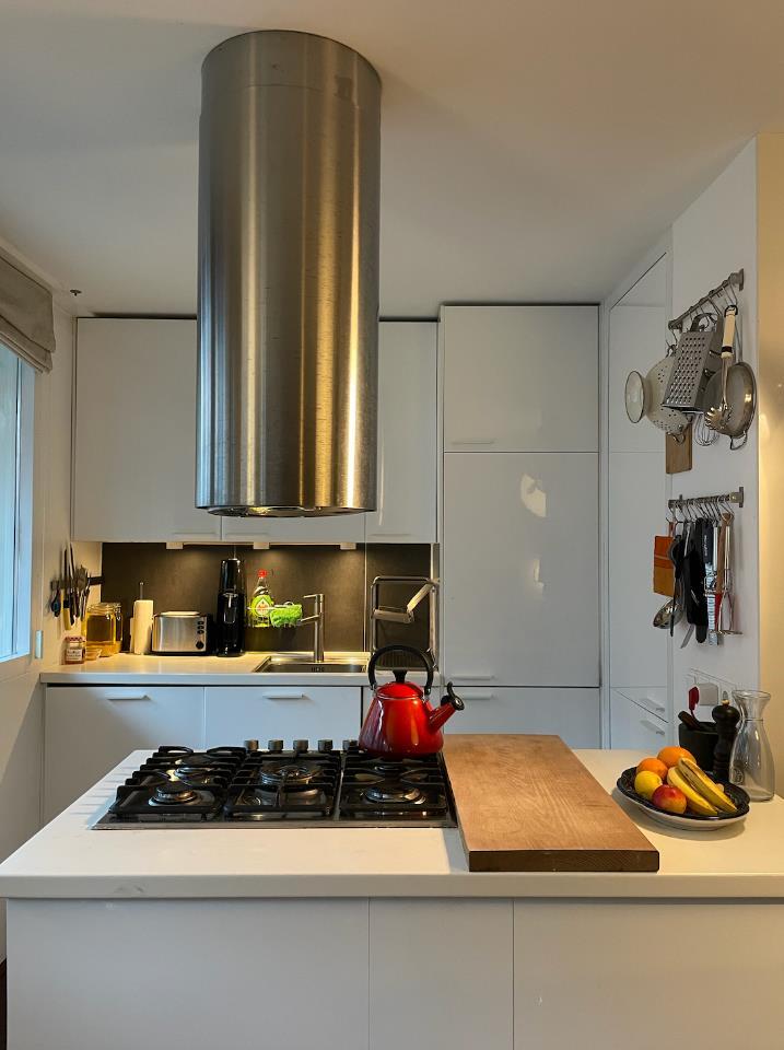 show all photos of Van Ostadestraat