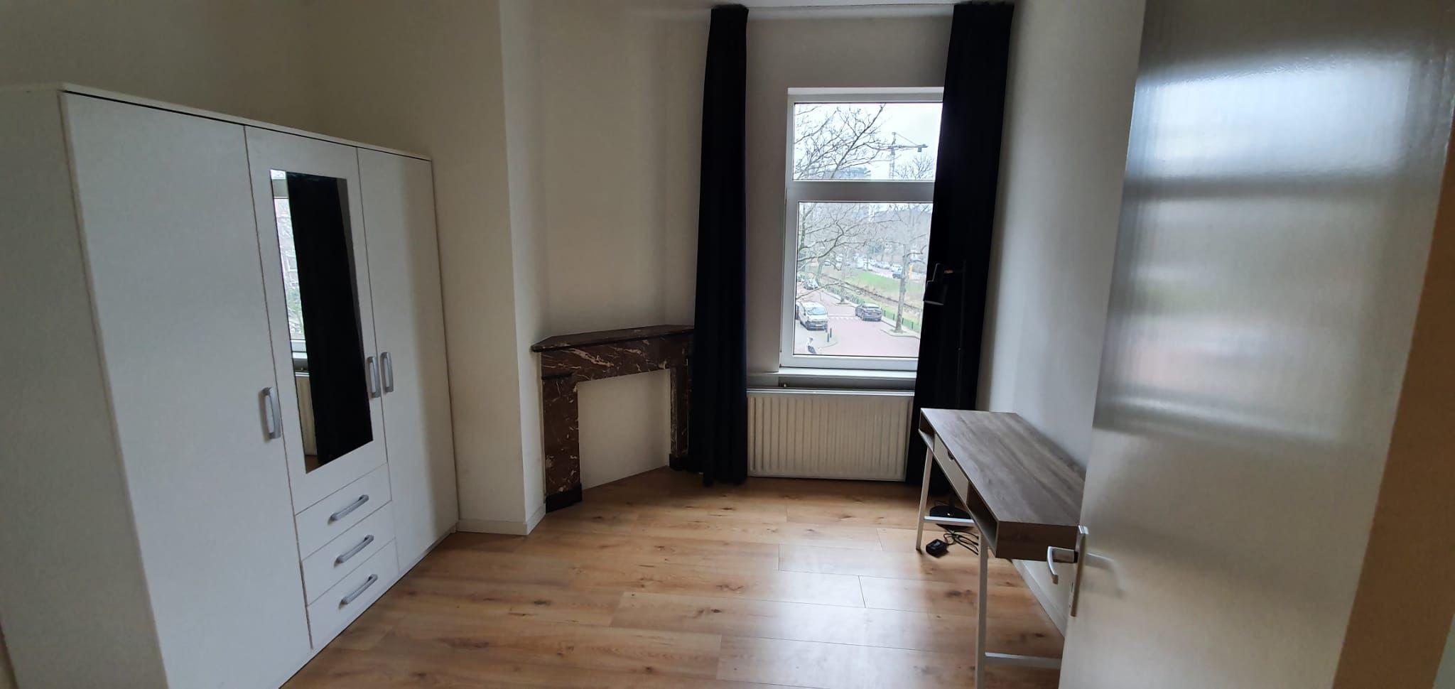 show all photos of Broekslootkade