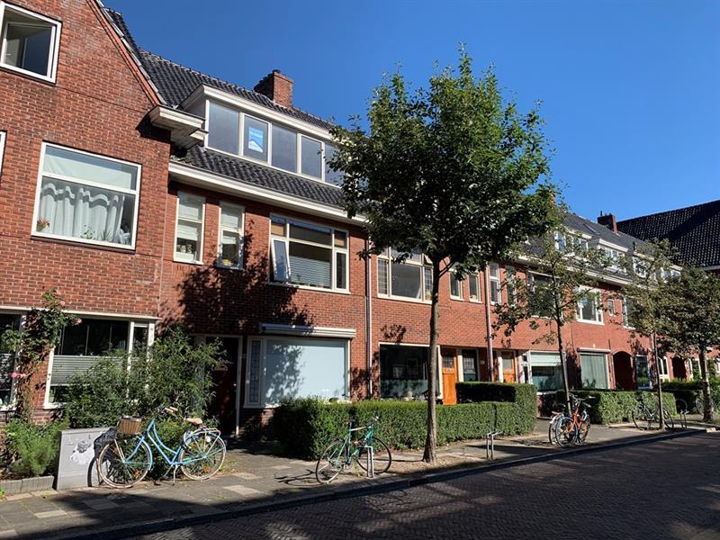 show all photos of IJsselstraat