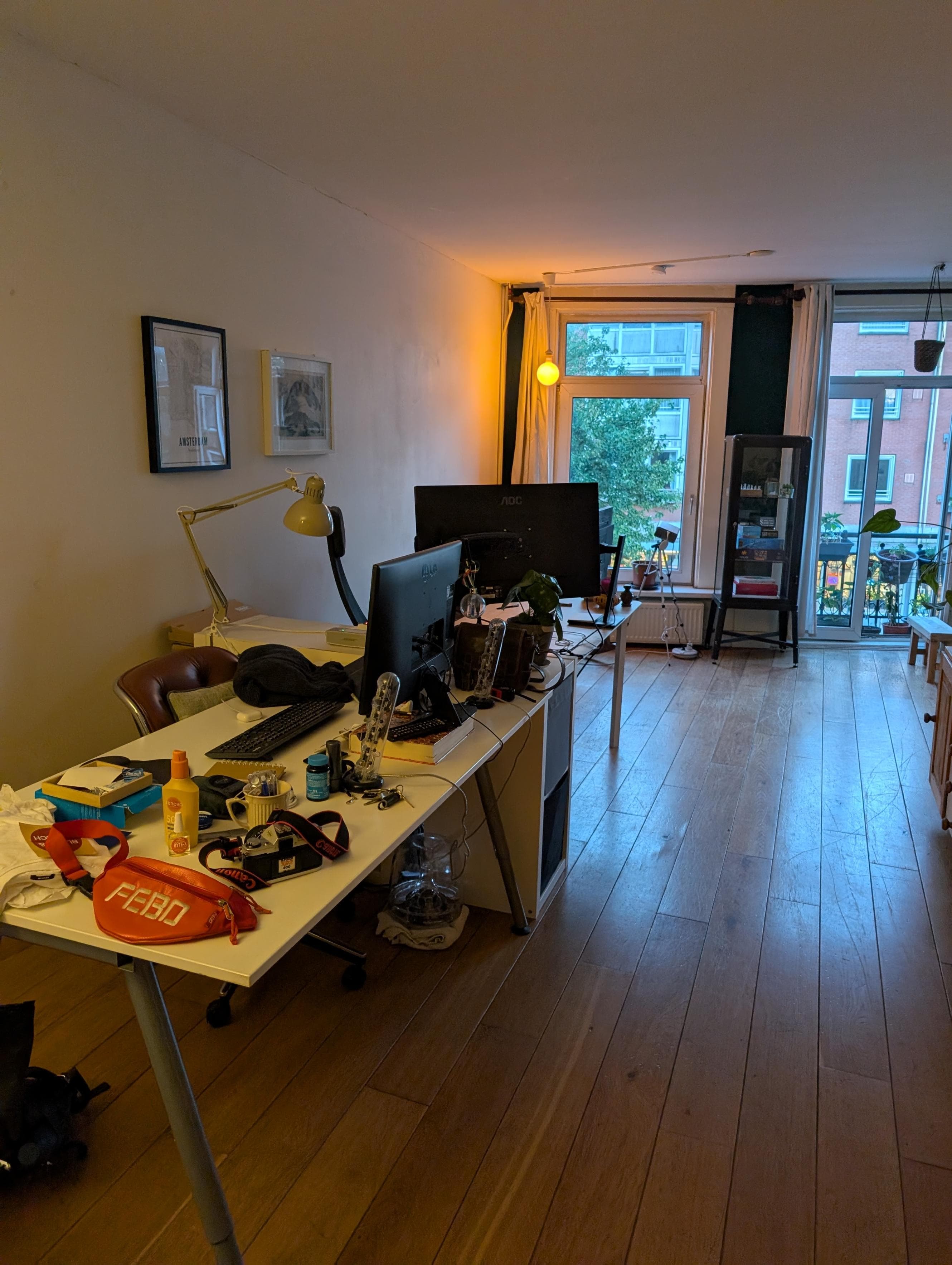 show all photos of Javastraat