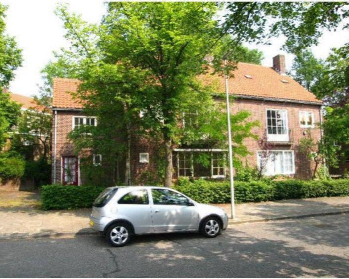 show all photos of Van Lennepstraat