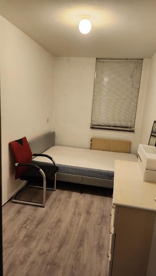 show all photos of Schaarsbergenstraat