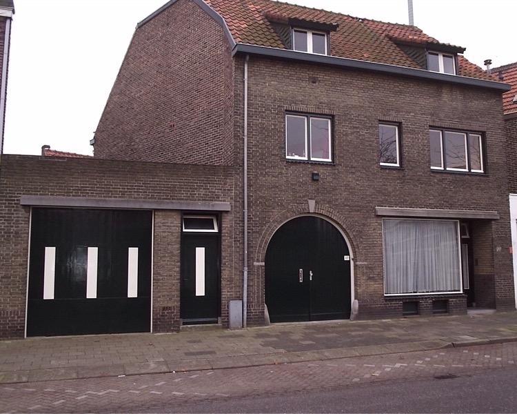 show all photos of Eikenderweg