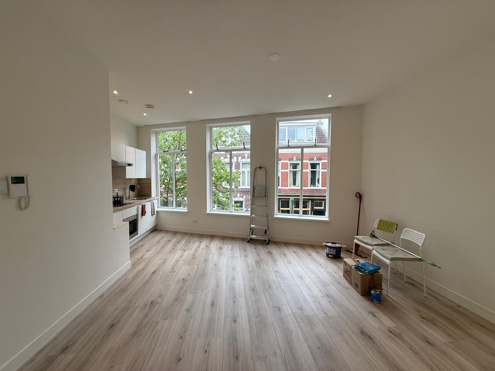 show all photos of Nieuwe Blekerstraat