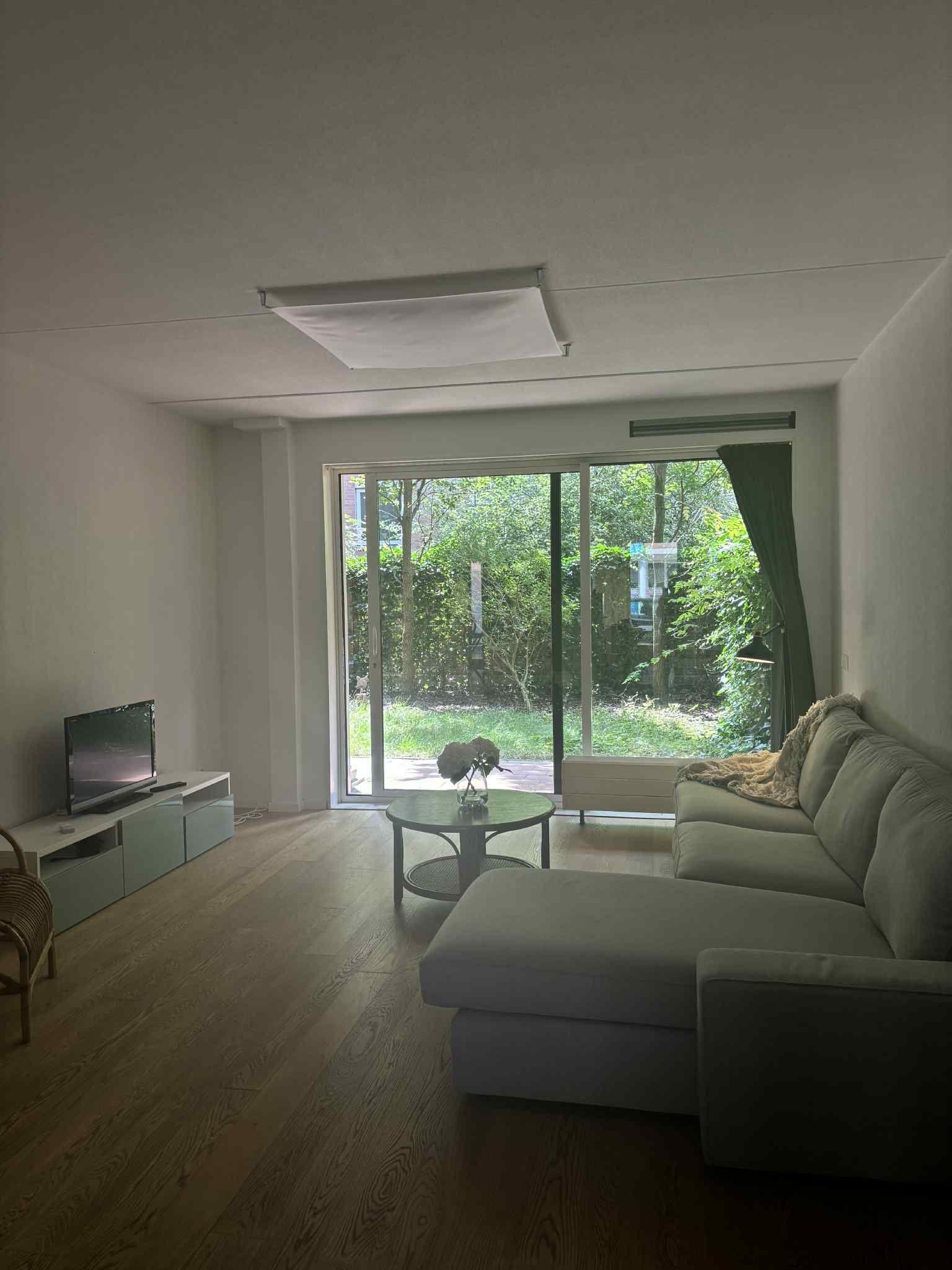 show all photos of Makassarstraat