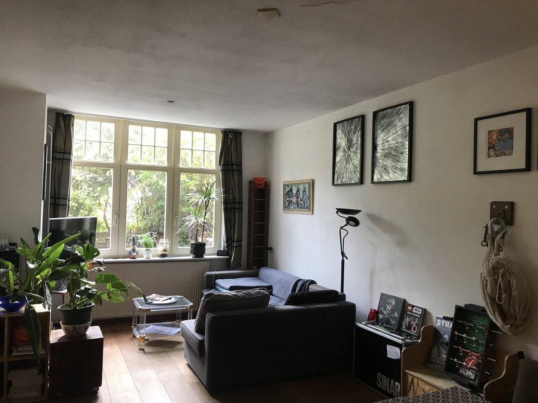 show all photos of Meeuwenlaan