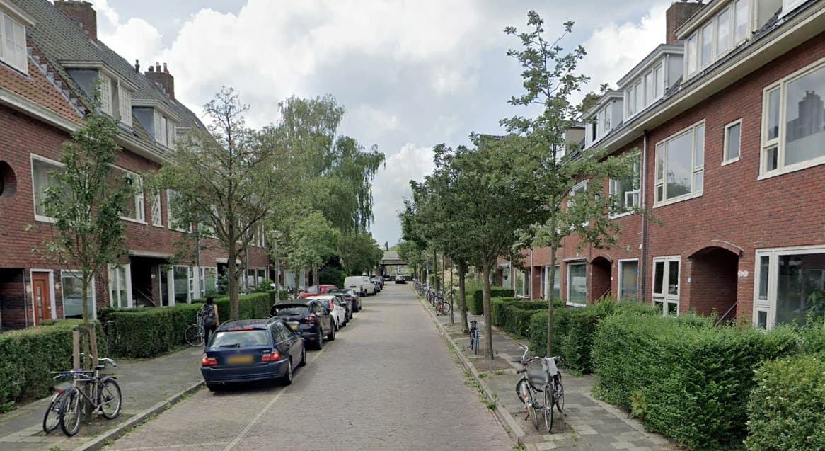 show all photos of IJsselstraat